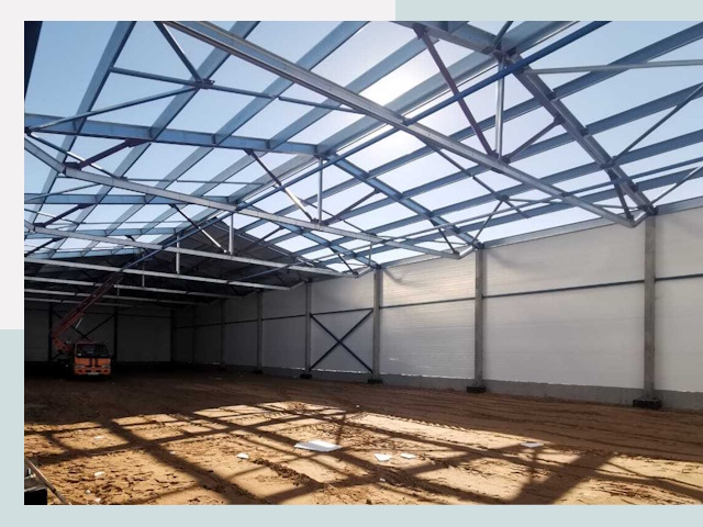 Строительство сенохранилищ в Климовске